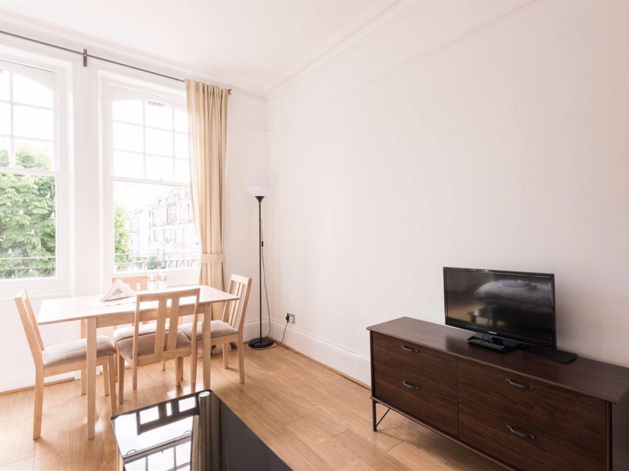 Kensington Apartments リッチモンド エクステリア 写真