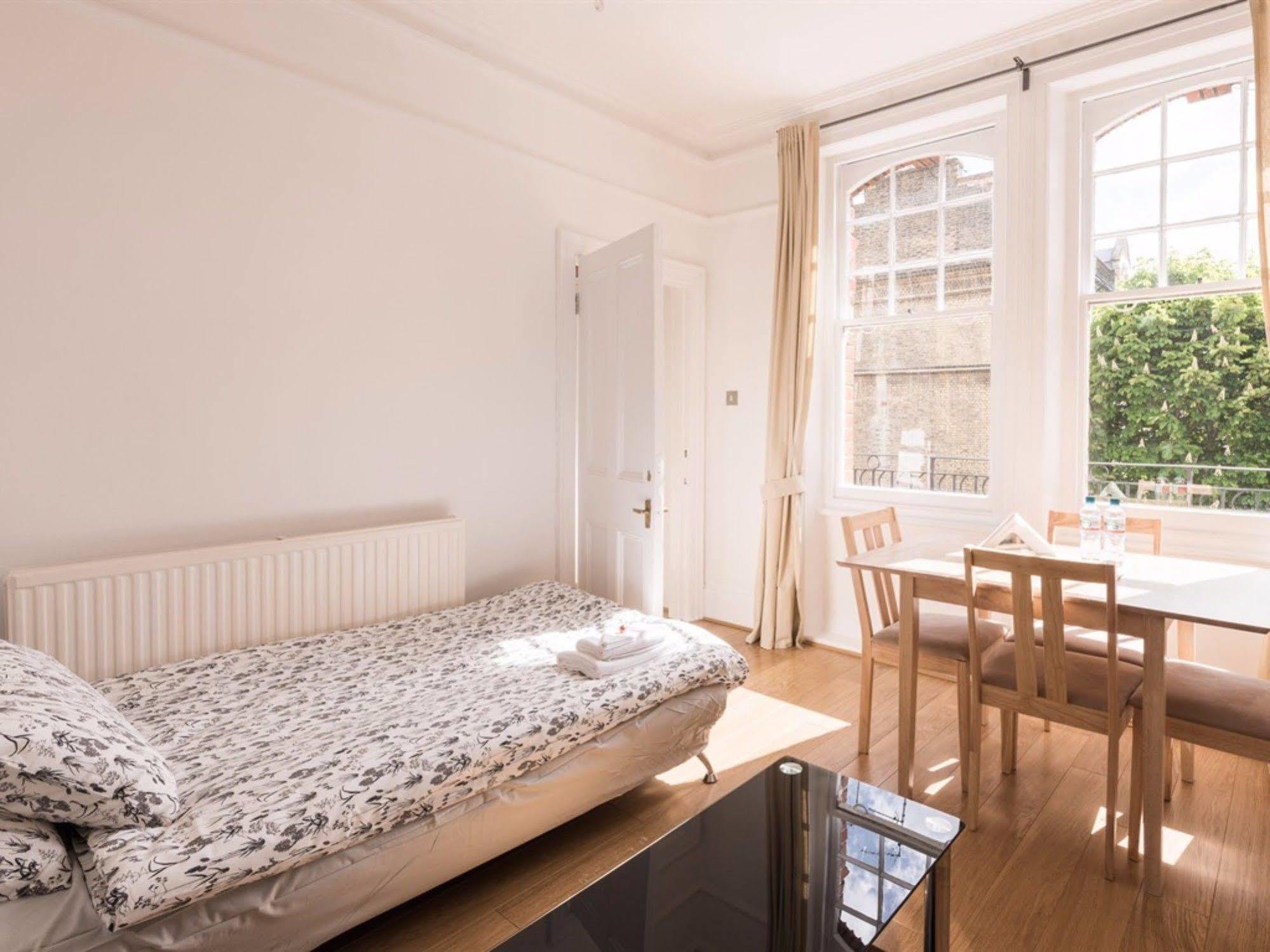 Kensington Apartments リッチモンド エクステリア 写真