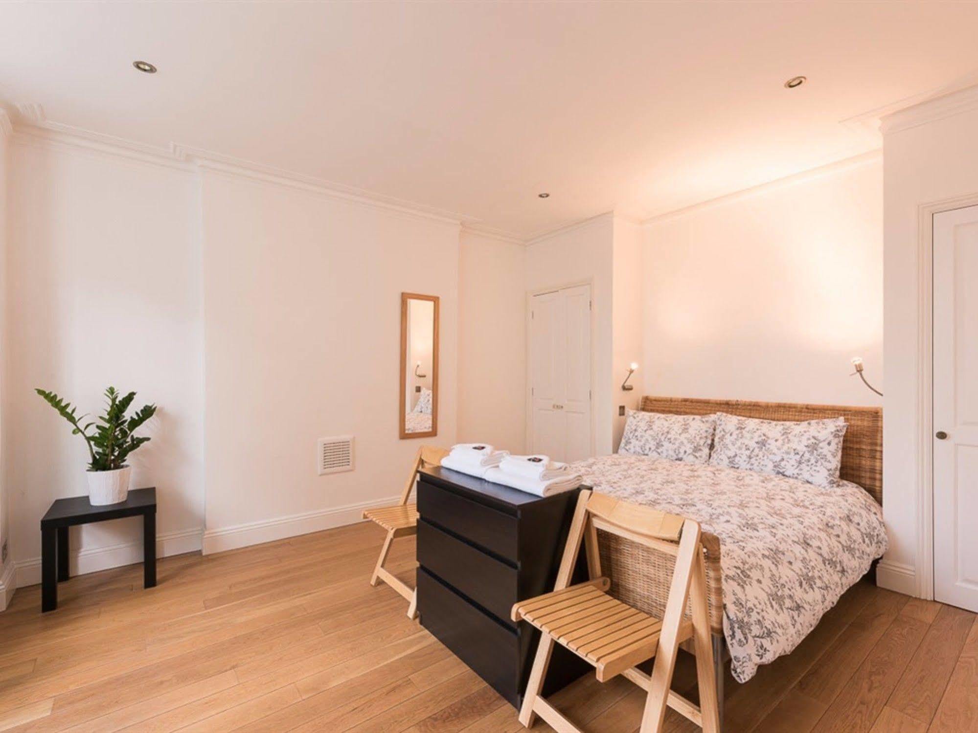 Kensington Apartments リッチモンド エクステリア 写真