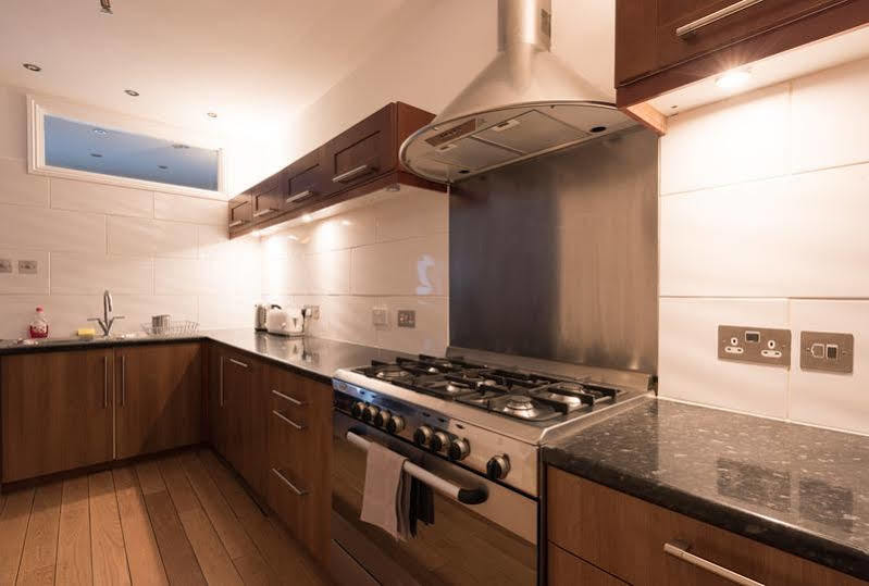 Kensington Apartments リッチモンド エクステリア 写真
